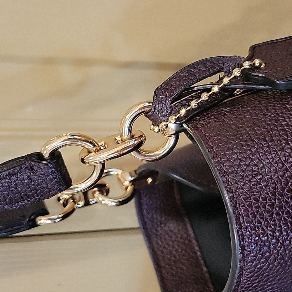 Brown/Burgundy Coach Shoulder Bag - Picture 4 of 10